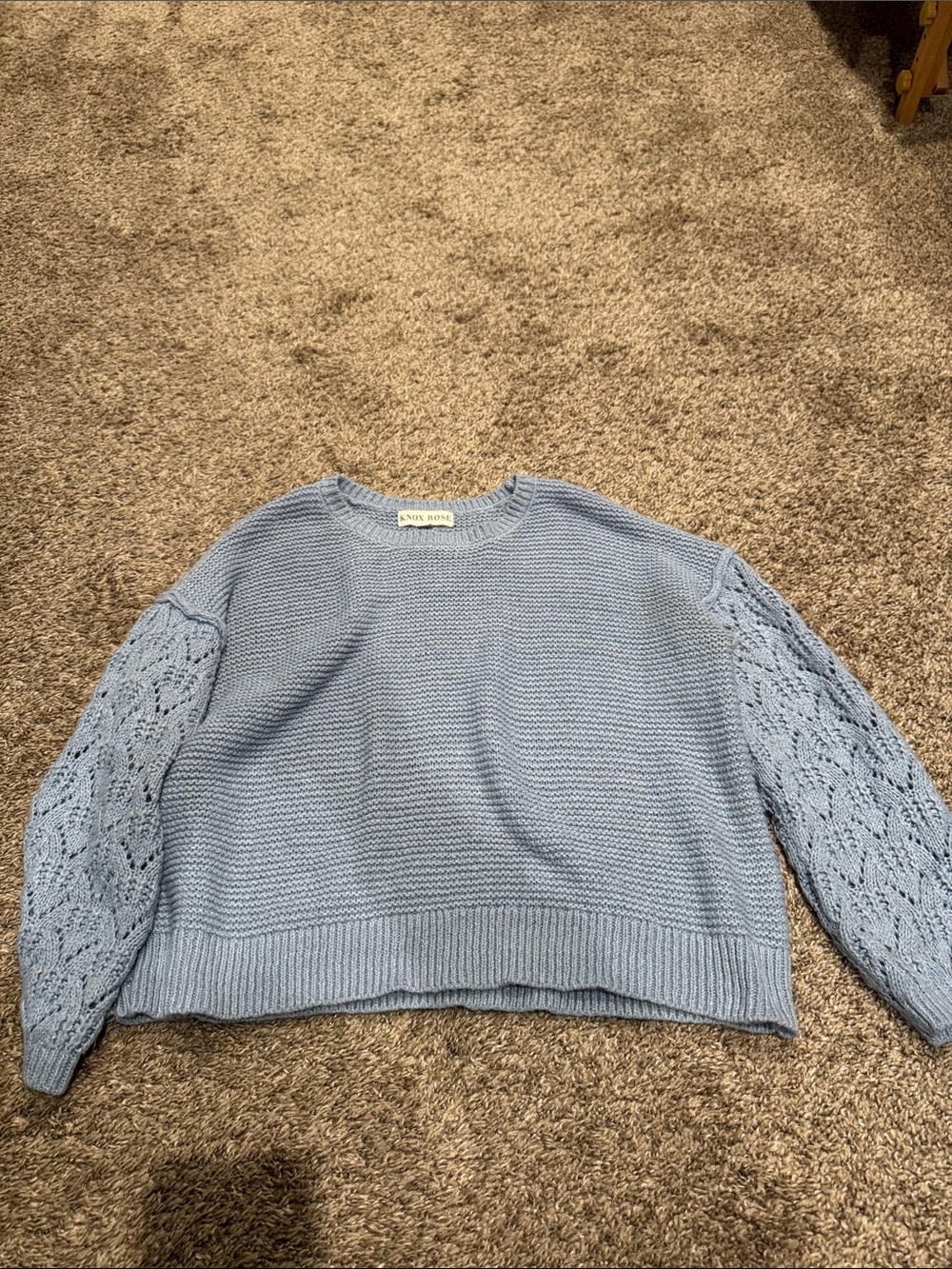 Knit Cropped Sweater - Light Blue